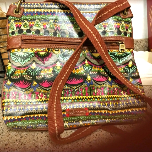 Sold SAKROOTS crossbody bag good condition - Picture 2 of 10